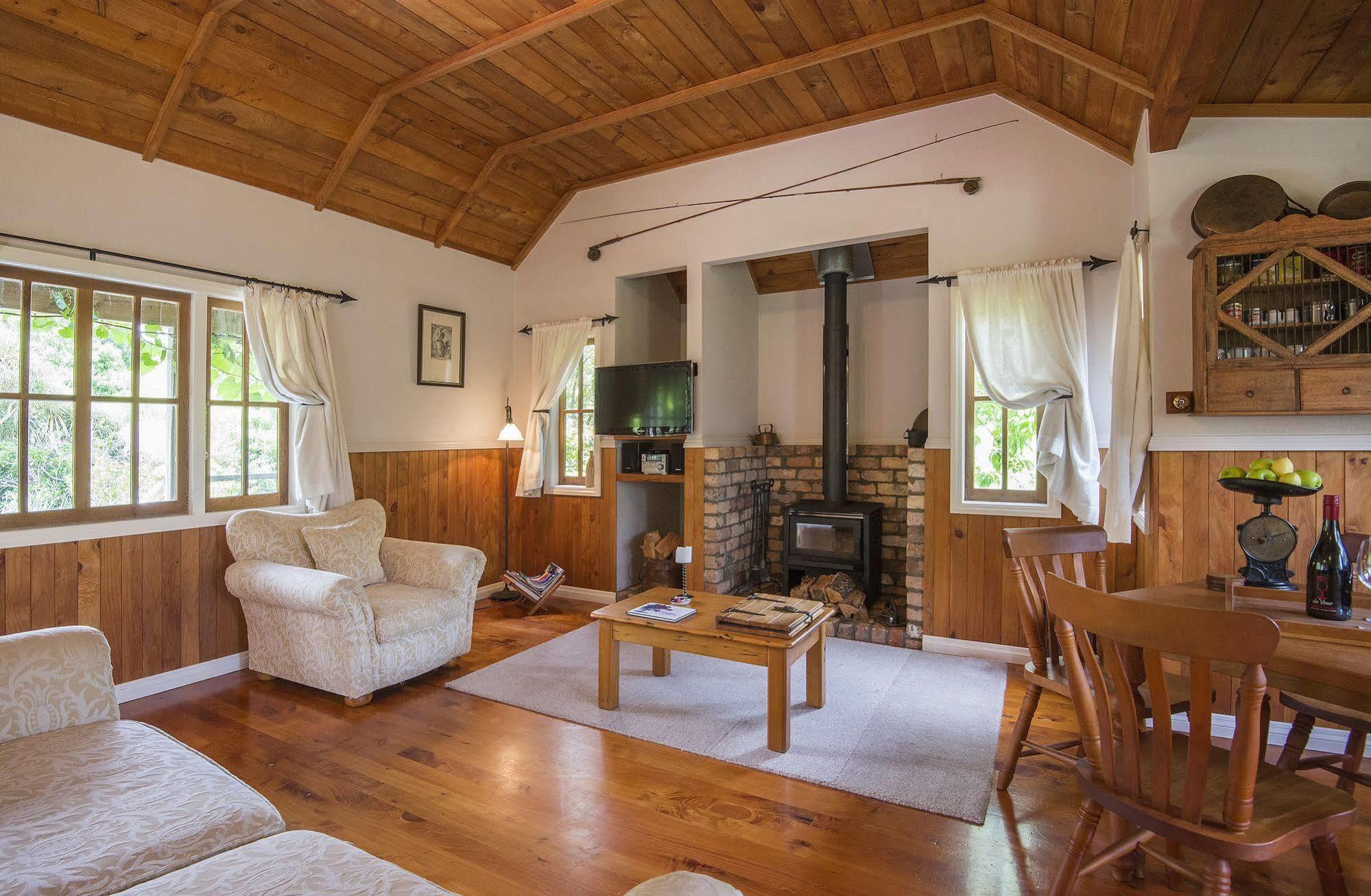 Vineyard Cottages - Kumeu Waimauku Buitenkant foto